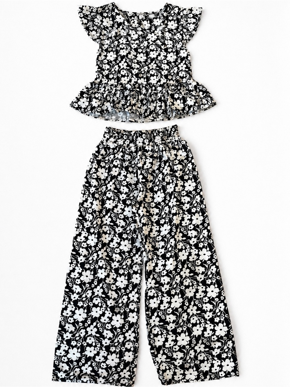 Girls Size 10- Black & White Floral Wide-Leg Pants Set
